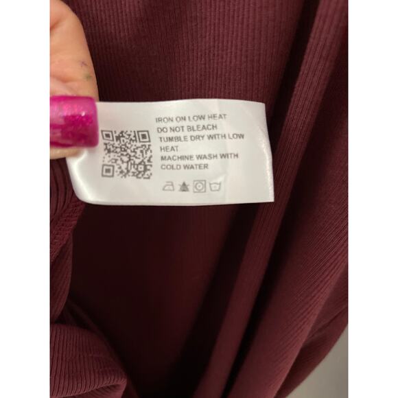 CIDER Solid Square Neck Long Sleeve‎ Ribbed Midi Dress in Wine Size XL - Picture 10 of 10